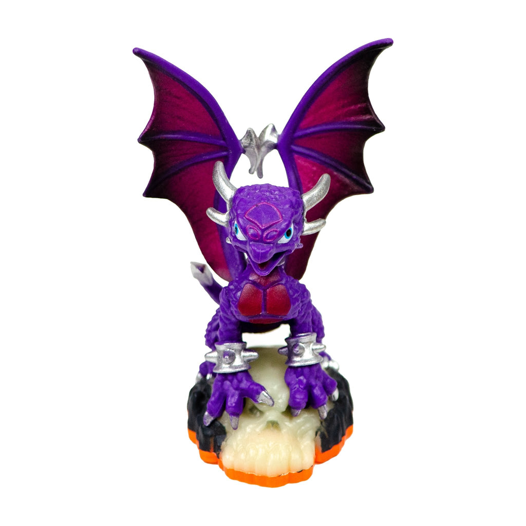 Skylanders cynder deals figure