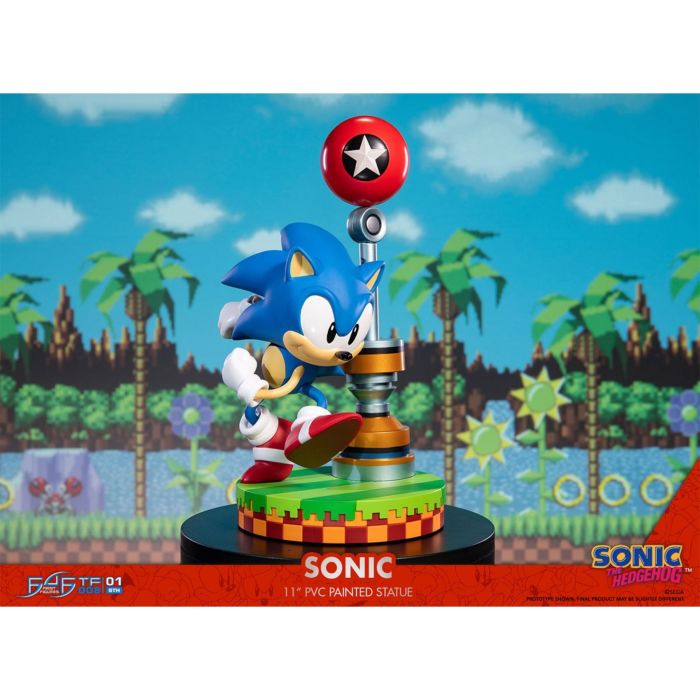 Sonic 11" PVC Statue - Super Retro