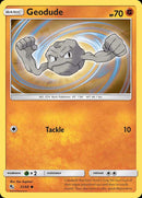 (33/68) Geodude - Hidden Fates - Super Retro