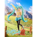 Hatsune Miku Holiday Memories Mountain Climbing - Super Retro
