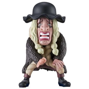 One Piece World Collectable Figure Trafalgar Law vs. Blackbeard Pirates - Doc Q - Super Retro