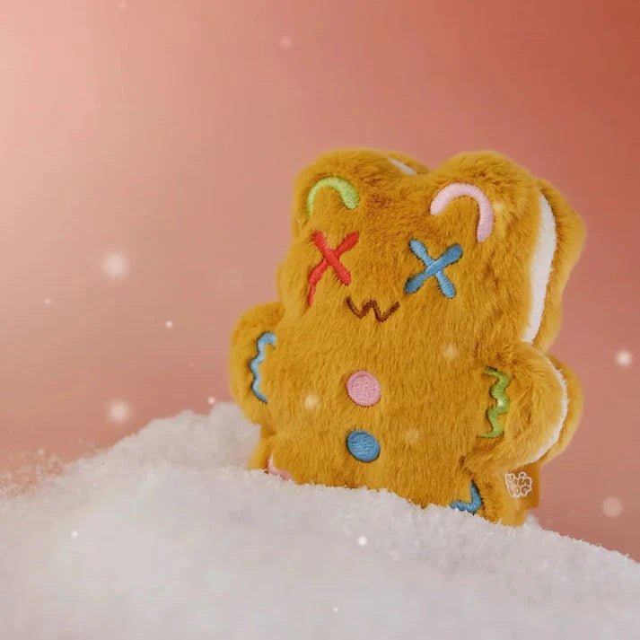 ShinWoo The Cold Hug Series Plush Blind Box - Super Retro - Figures